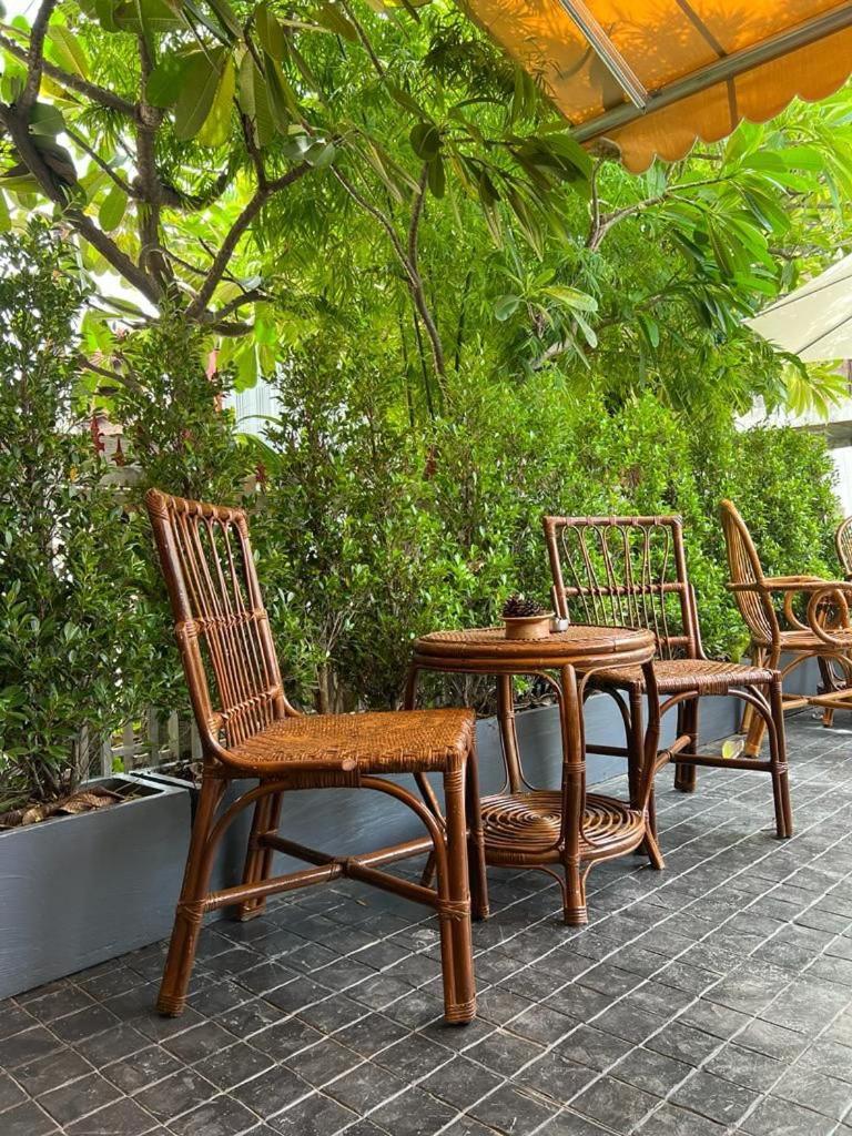 Petit Espace Boutique Hostel Vientiane Exterior foto